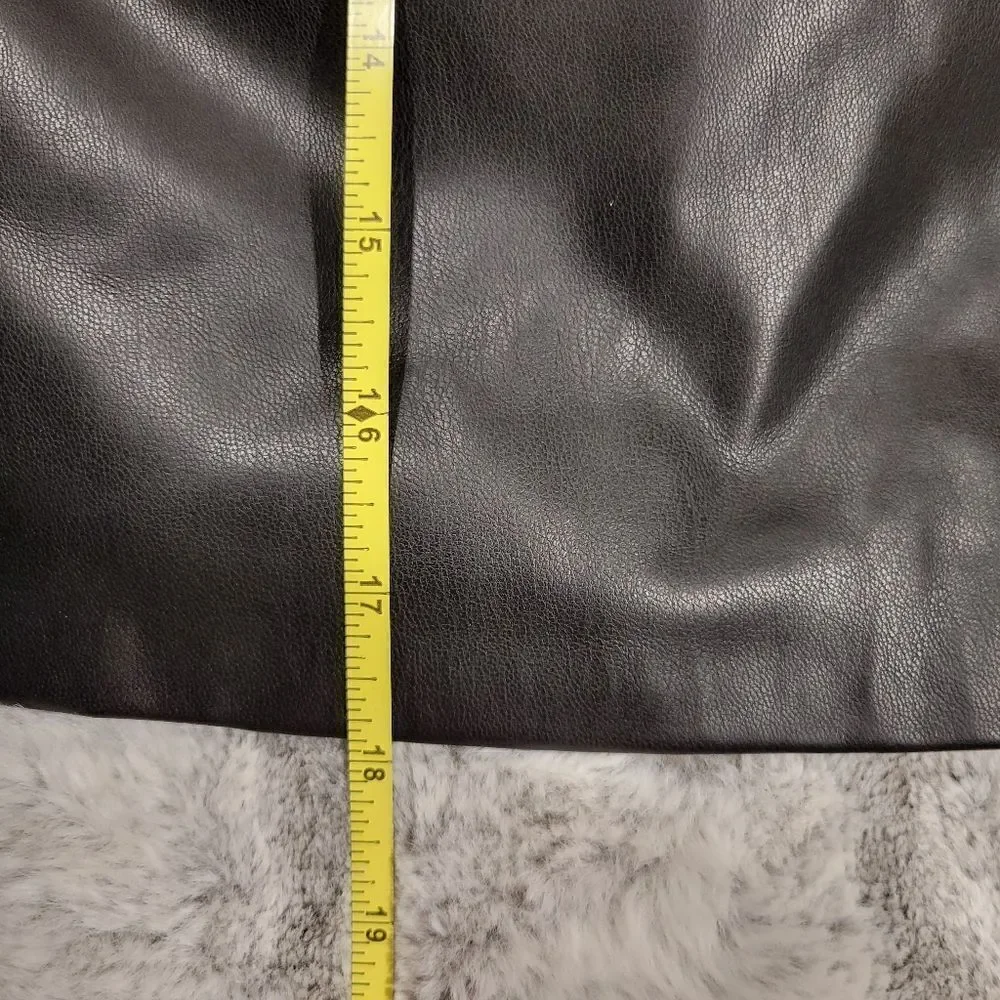 Mustard Seed pleather skirt, Large